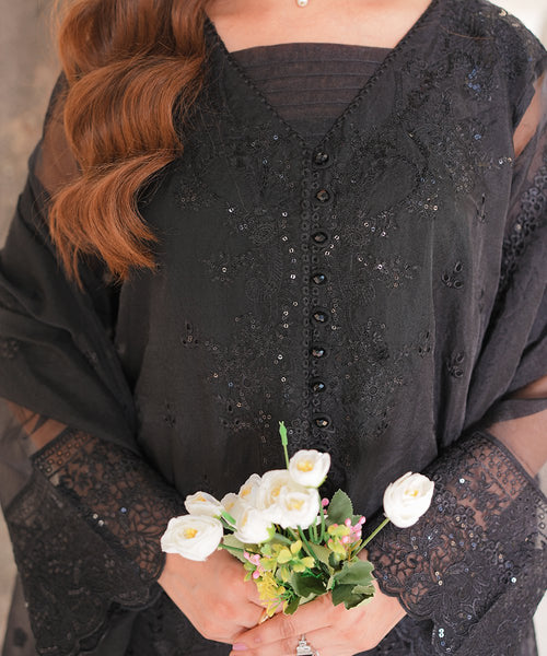 'Aswad' 3 Piece Suit